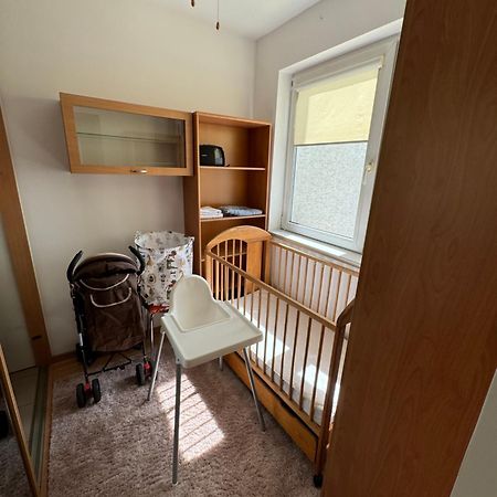 Wygodny Apartament Dla Rodziny 3-5 Osobowej Lejlighed Warszawa Eksteriør billede