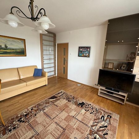 Wygodny Apartament Dla Rodziny 3-5 Osobowej Lejlighed Warszawa Eksteriør billede